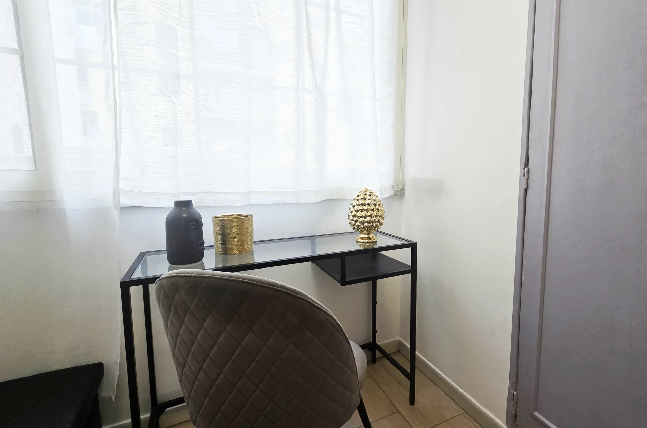 ANGOLO LETTURA CASA DECO TARANTO CENTRO