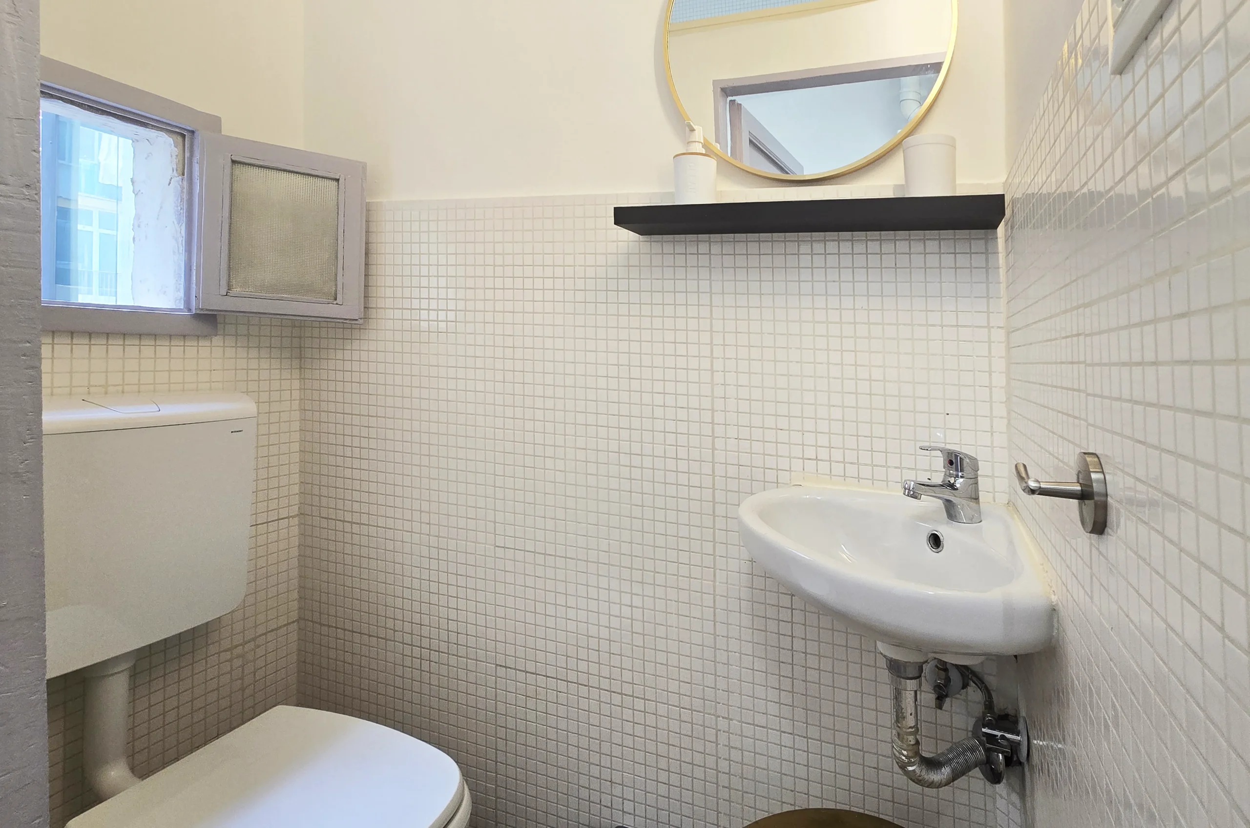BAGNO SATYRIA